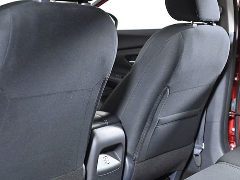 Certified 2025 Nissan Sentra SV image 28