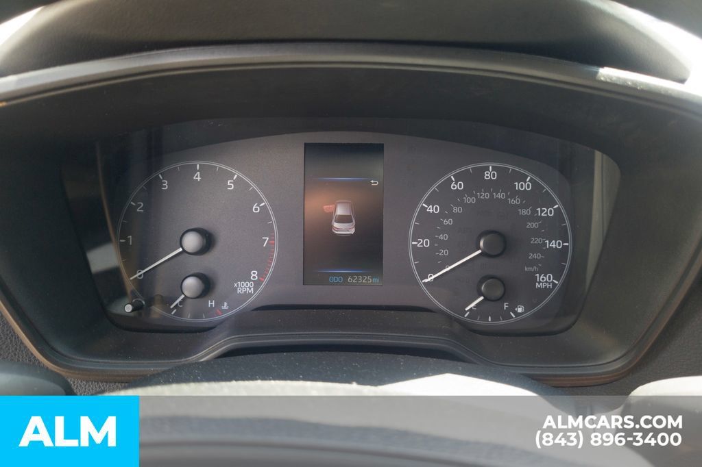 Used 2024 Toyota Corolla LE FWD image 8