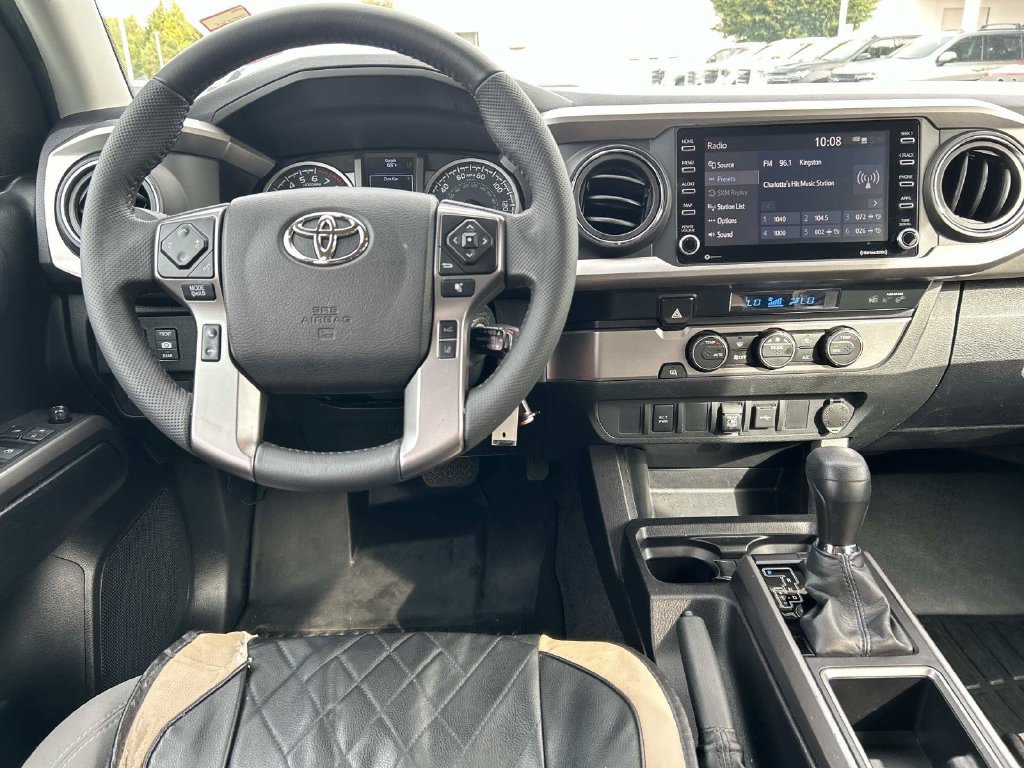 Used 2021 Toyota Tacoma SR5 RWD image 18