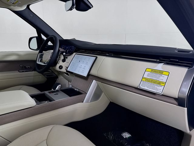 New 2026 Land Rover Range Rover SE AWD/4WD image 31