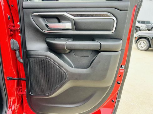 Used 2022 RAM 1500 Big Horn w/ Night Edition AWD/4WD image 27
