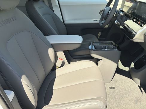 New 2026 Hyundai Ioniq 5 SEL AWD/4WD image 22