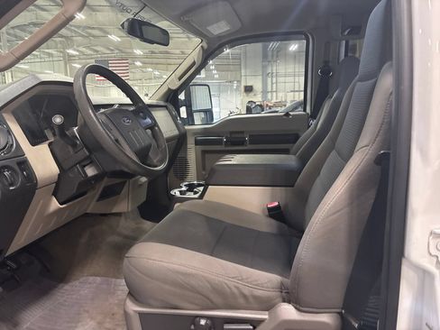 Used 2009 Ford F250 2WD Crew Cab Super Duty image 11