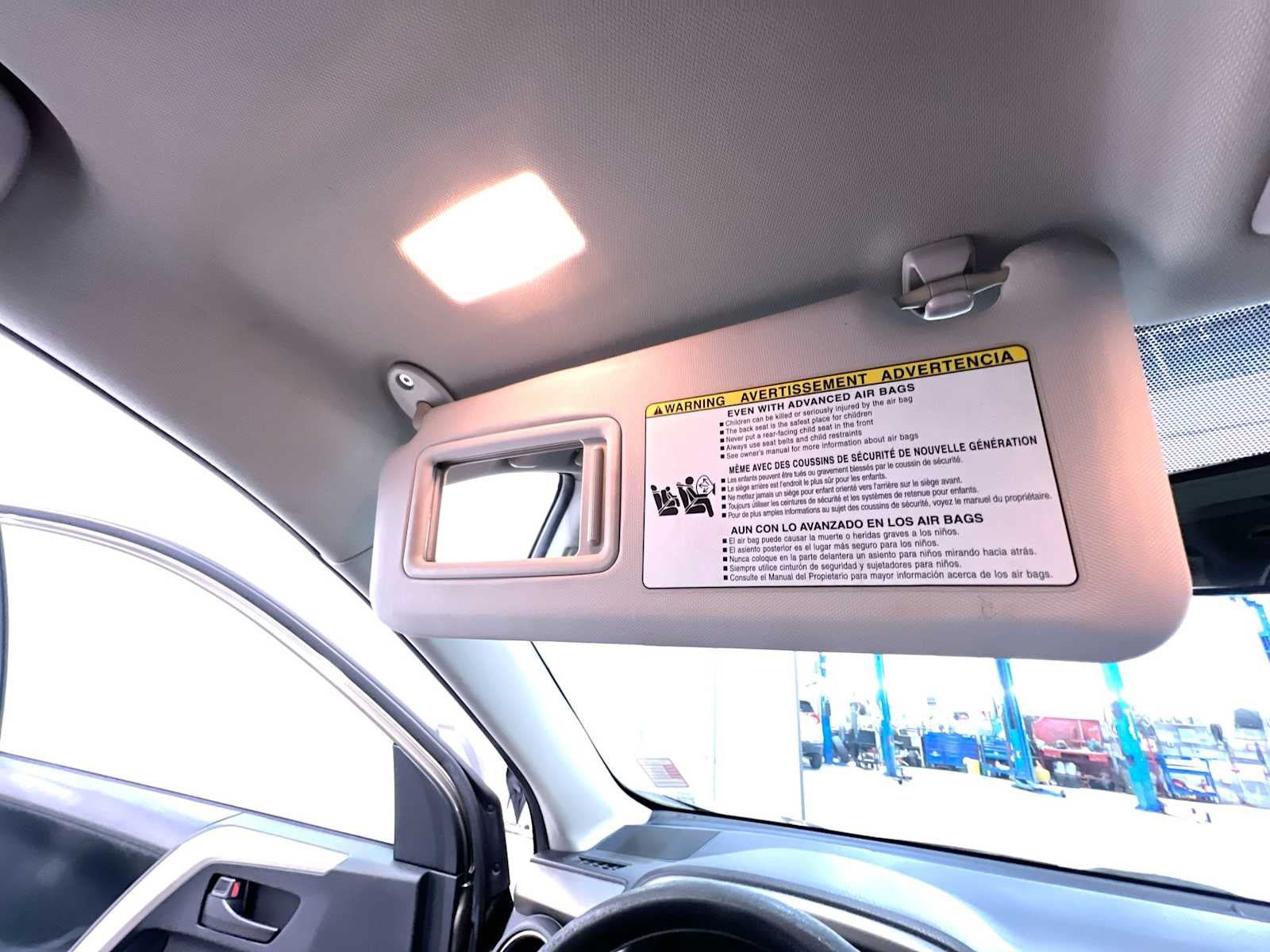 Used 2013 Toyota RAV4 XLE AWD/4WD image 33