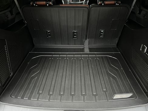 Used 2023 GMC Yukon XL Denali Ultimate w/ LPO, Floor Liner Package image 17