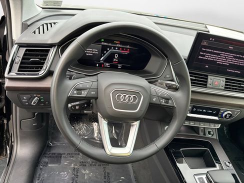 Used 2025 Audi Q5 2.0T Premium w/ Convenience Plus Package image 10