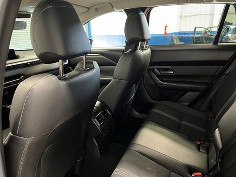 Used 2025 MAZDA CX-50 AWD 2.5 S w/ Preferred Package image 19
