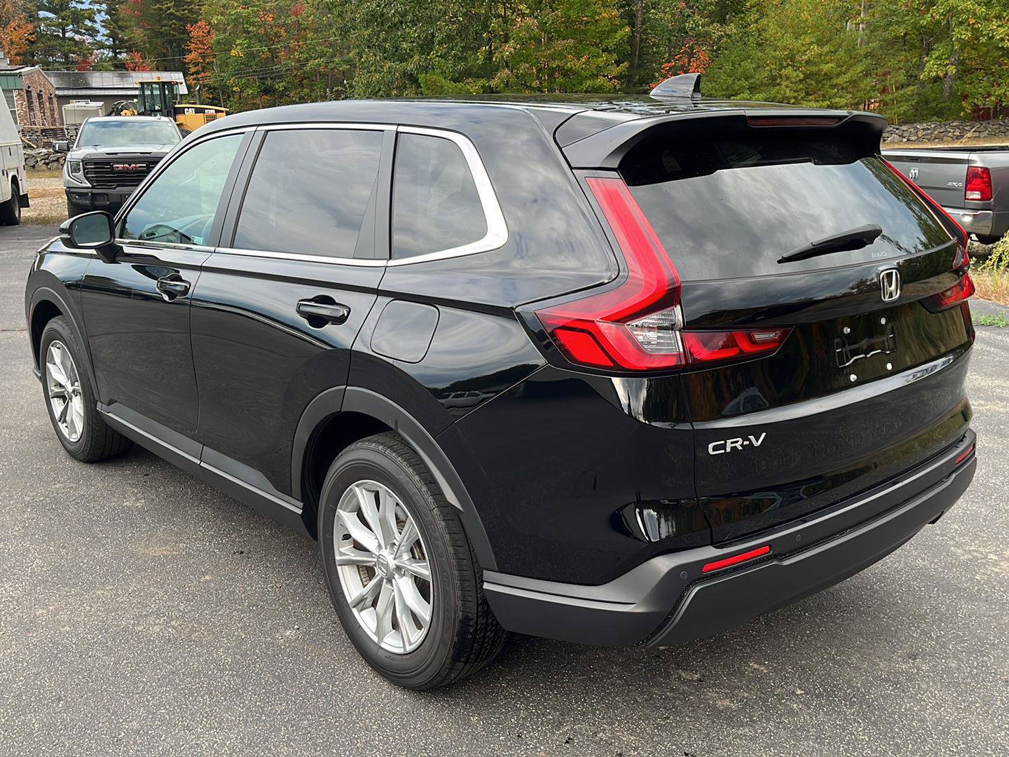 Used 2024 Honda CR-V EX-L image 3