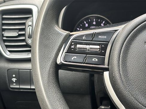 Used 2021 Kia Sportage LX image 25