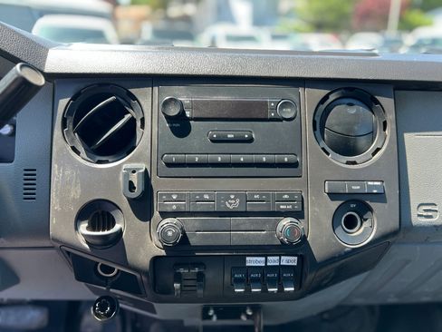 Used 2012 Ford F550 4x4 Regular Cab Super Duty w/ PWR Equipment Group image 22