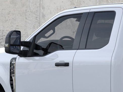 New 2026 Ford F350 XL w/ XL Chrome Package image 20
