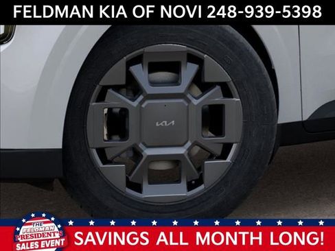 New 2025 Kia Carnival EX image 9