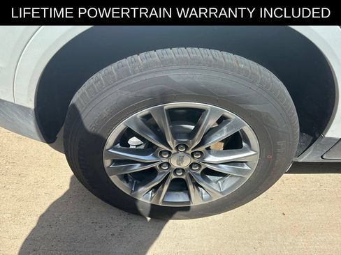 Used 2021 Cadillac XT5 Premium Luxury w/ LPO, Floor Liner Package FWD image 13