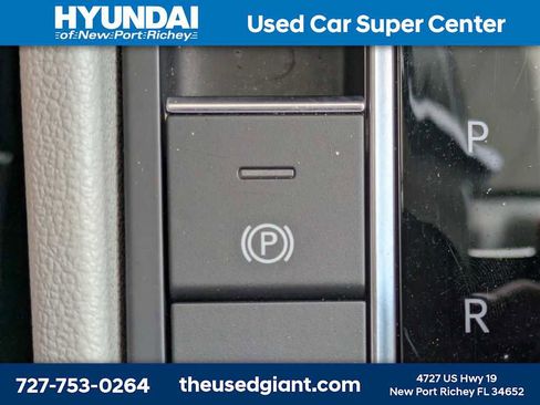 Used 2019 Volkswagen Jetta SEL w/ Cold Weather Package image 25