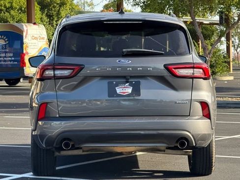 Used 2023 Ford Escape ST-Line image 7