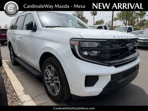 Used 2025 Ford Expedition Active image 1