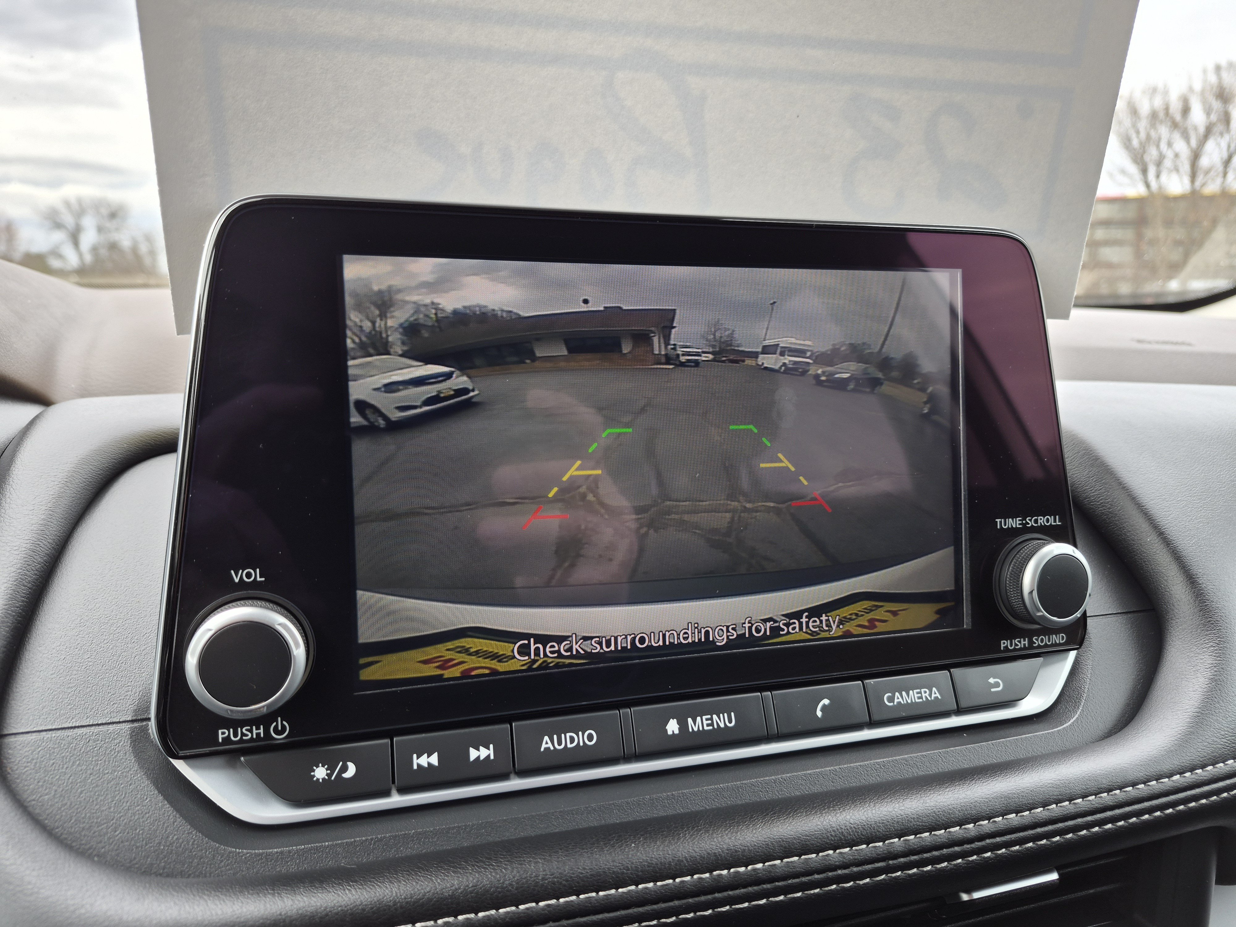 Used 2023 Nissan Rogue S AWD/4WD image 27