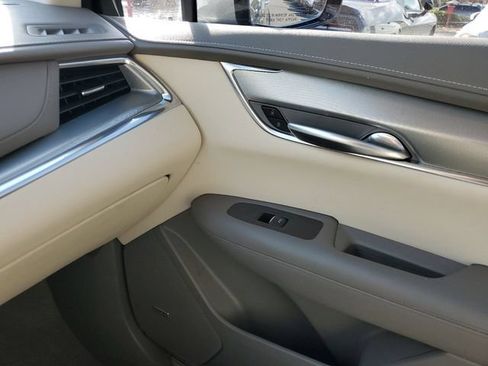 Used 2021 Cadillac XT5 Premium Luxury w/ LPO, Floor Liner Package AWD/4WD image 30
