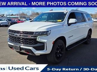 Used 2022 Chevrolet Suburban Z71 w/ Luxury Package video 2