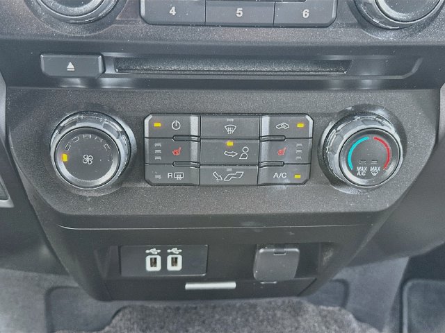 Used 2018 Ford F150 XLT w/ Equipment Group 302A Luxury AWD/4WD image 17