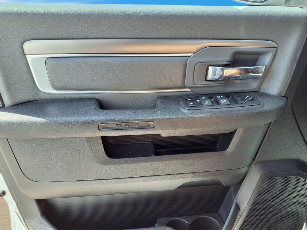Used 2024 RAM 1500 Classic SLT AWD/4WD image 20