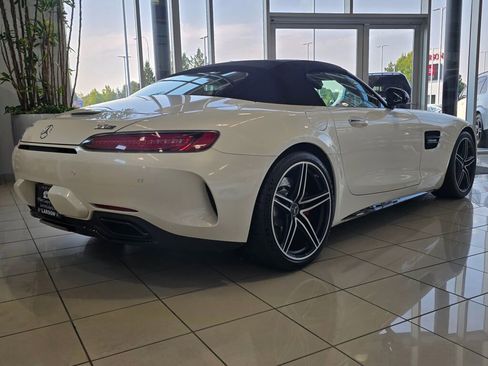 Used 2018 Mercedes-Benz AMG GT C image 6
