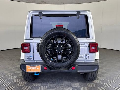 Certified 2023 Jeep Wrangler Unlimited Sahara w/ Cold Weather Group AWD/4WD image 7