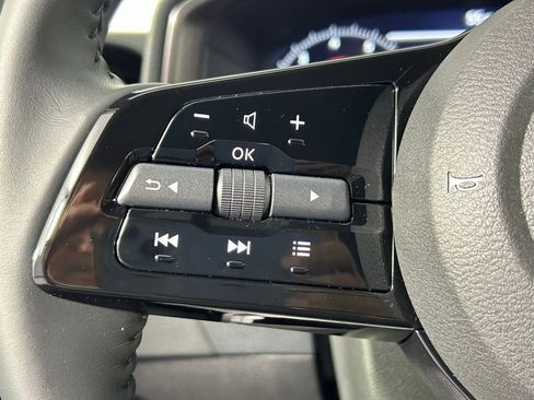 Used 2025 Nissan Z Performance w/ Floor Mat Package image 26