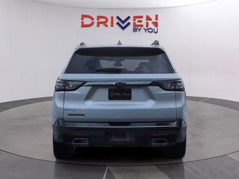 Used 2021 Chevrolet Traverse Premier w/ Redline Edition FWD image 4