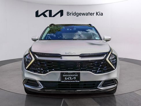 Certified 2023 Kia Sportage EX w/ EX Premium Package AWD/4WD image 2