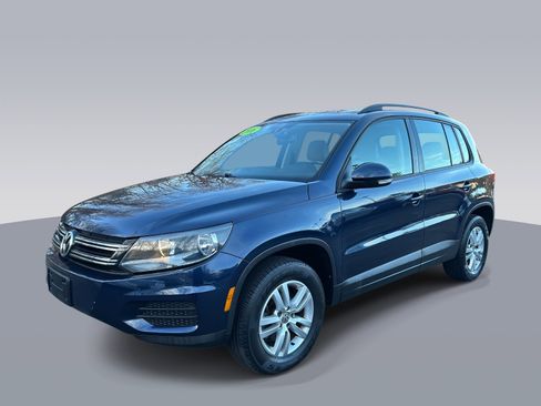 Used 2016 Volkswagen Tiguan SE image 7