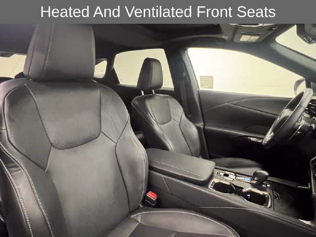 Certified 2025 Lexus RX 350 w/ Convenience Package AWD/4WD image 11