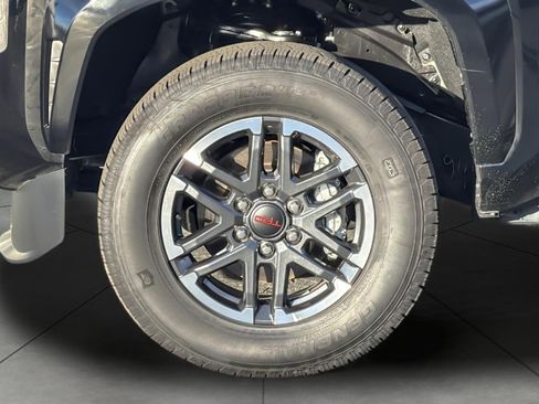 Used 2025 Toyota Tacoma TRD Sport image 24