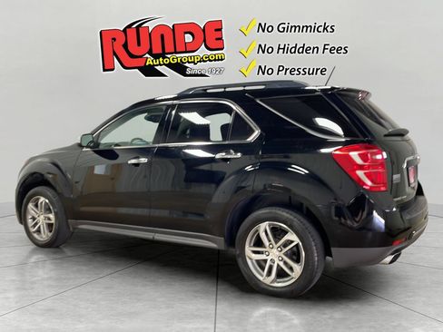 Used 2017 Chevrolet Equinox Premier w/ Enhanced Convenience Package AWD/4WD image 6