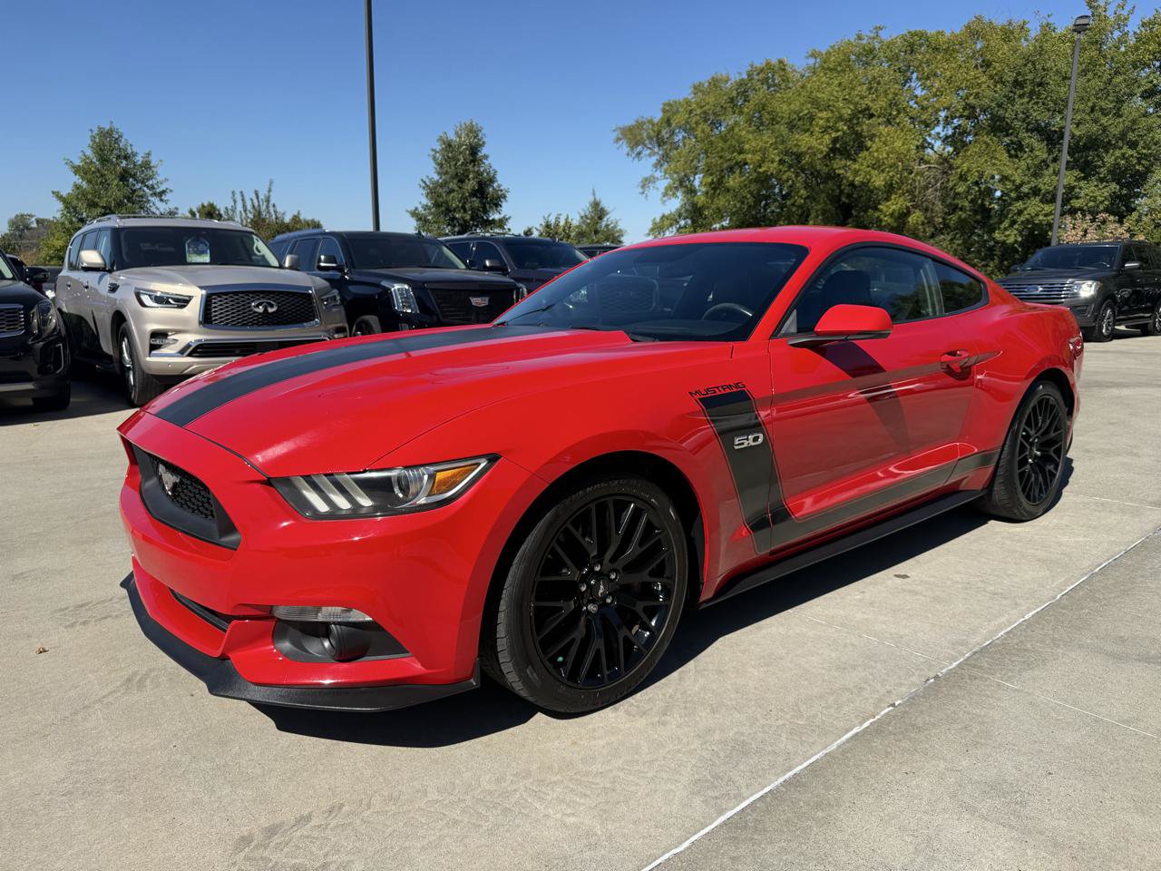 Used 2016 Ford Mustang GT Premium w/ GT Performance Package RWD image 1