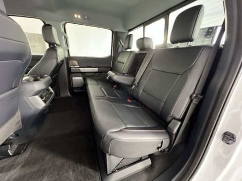 Used 2023 Ford F450 Lariat w/ Lariat Ultimate Package image 25