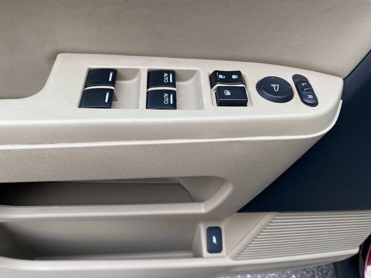 Used 2014 Honda Pilot Touring image 12