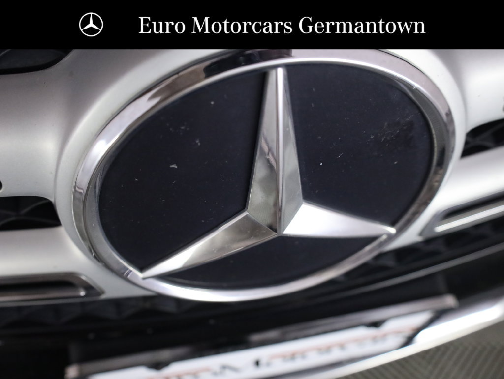 Used 2023 Mercedes-Benz GLB 250 4MATIC w/ Premium Package image 58