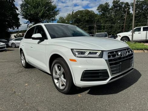 Used 2020 Audi Q5 2.0T Premium Plus w/ Premium Plus Package AWD/4WD image 7