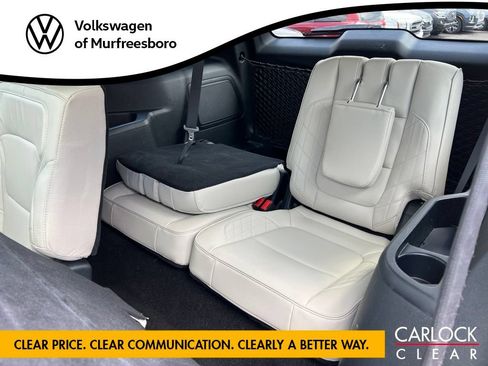 Used 2018 Ford Explorer Platinum AWD/4WD image 33