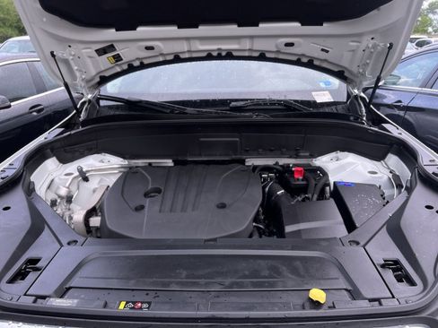 Used 2023 Volvo XC90 B5 Core w/ Protection Package Premier AWD/4WD image 46