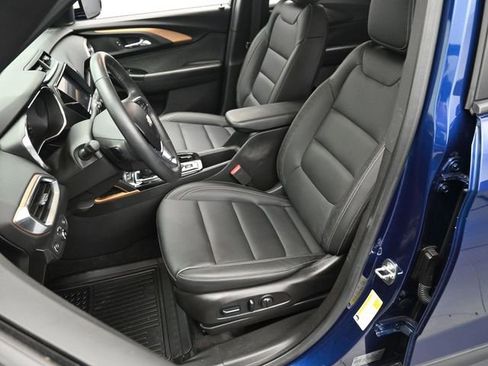 Used 2023 Chevrolet TrailBlazer ACTIV w/ Convenience Package image 11
