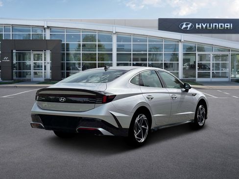 New 2026 Hyundai Sonata SEL image 7