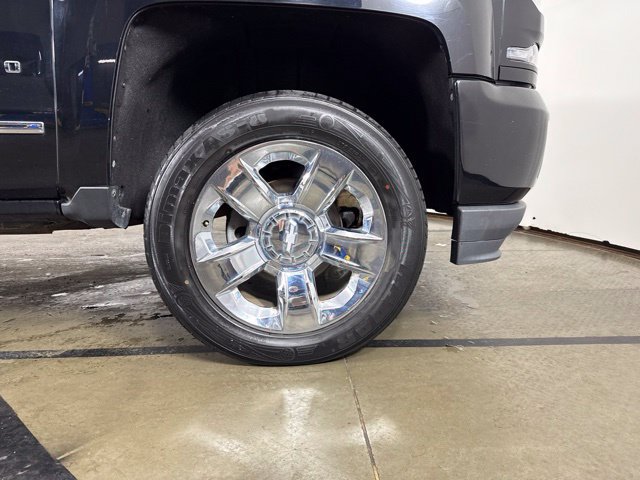 Used 2016 Chevrolet Silverado 1500 LTZ Z71 w/ LTZ Plus Package AWD/4WD image 12