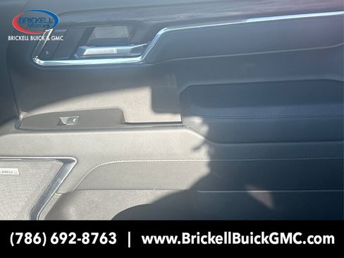 New 2025 GMC Sierra 1500 SLT w/ SLT Convenience Package image 24