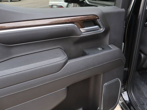 Used 2023 GMC Sierra 1500 Elevation image 10