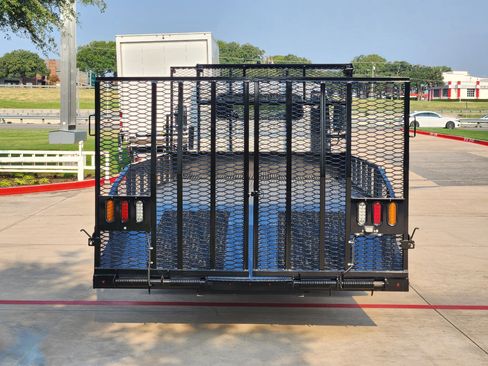 New 2025 Chevrolet Low Cab Forward image 12