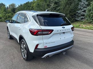 Certified 2025 Ford Escape Platinum w/ Class II Trailer Tow Package AWD/4WD video 2