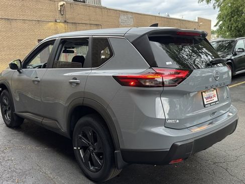 New 2026 Nissan Rogue SV AWD/4WD image 17