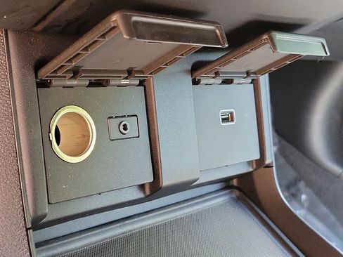 Used 2021 Acura RDX FWD image 32